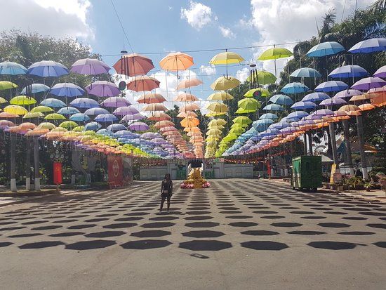 Parque acuático Dam Sen